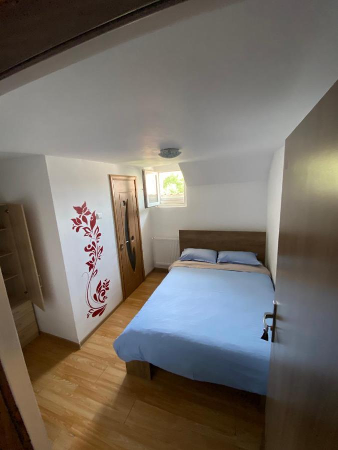 My Place - Cozy Rooms Sibiu Buitenkant foto